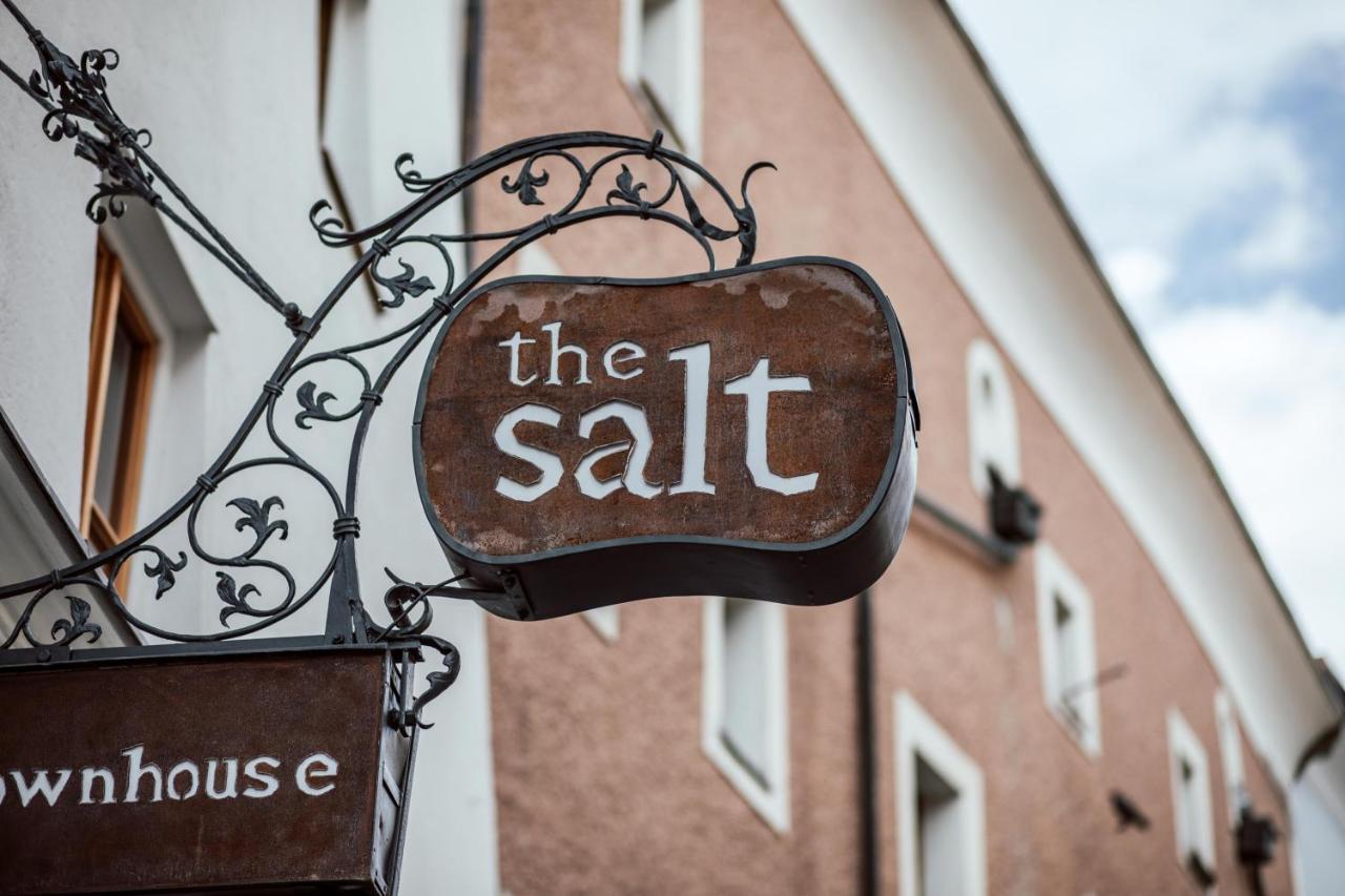 The Salt Townhouse Aparthotel Hallein Exterior photo